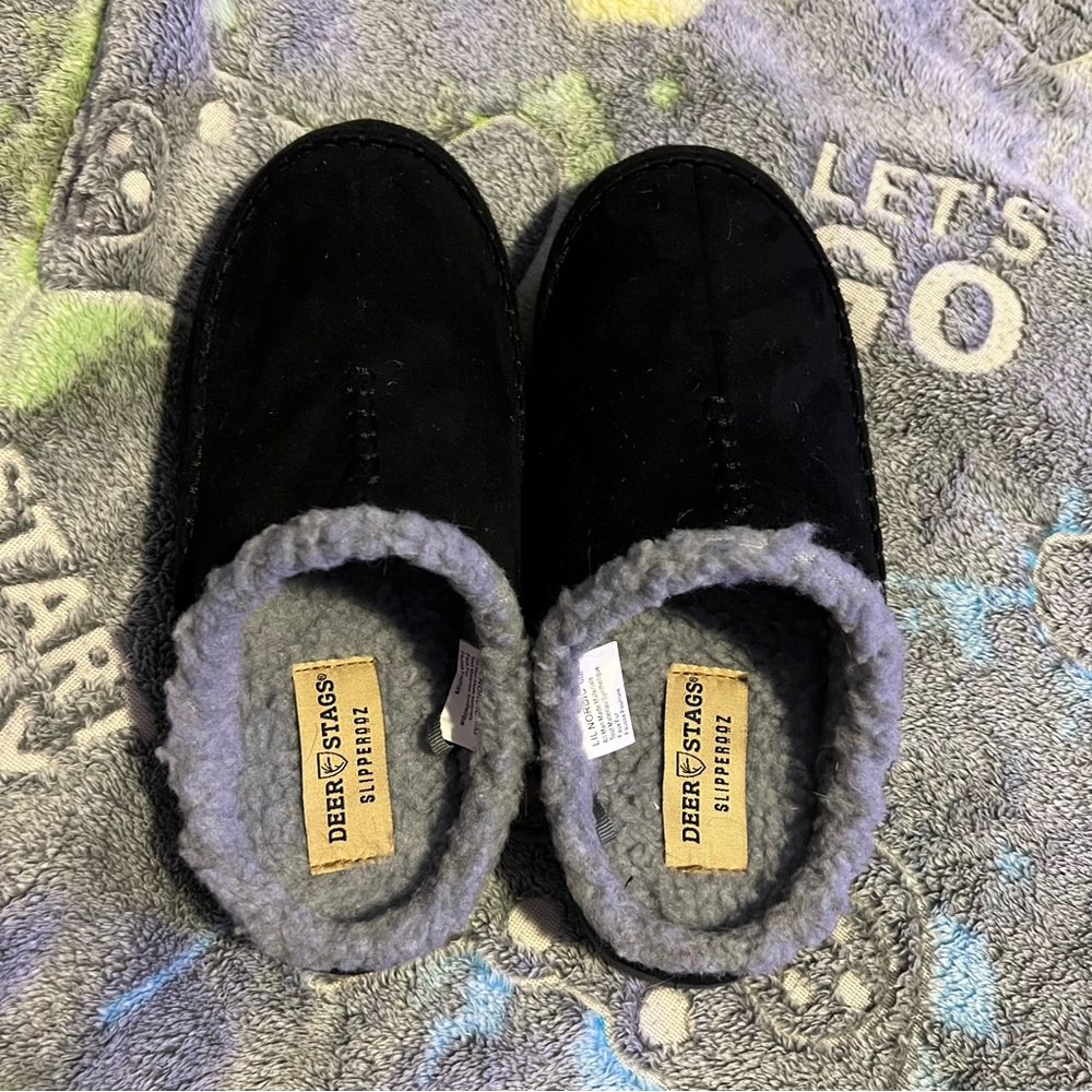 Deer Stags Black Slippers with Gray Lining